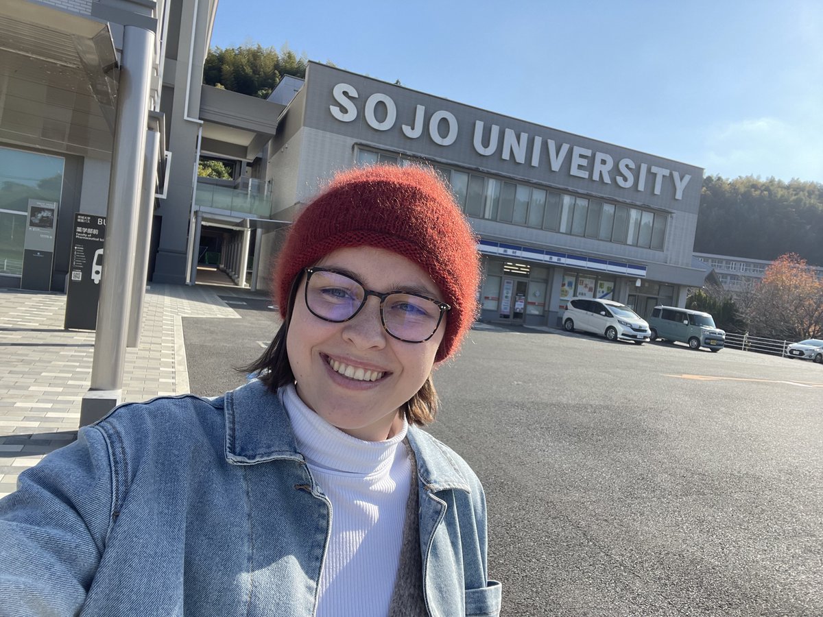 IMC_Prague's tweet photo. #scienceinternship Alžběta Turnovská (@MedPolymers_Prg) is currently working on the biological in vitro/in vivo evaluation at @sojo_univ, 🇯🇵 Kumamoto. She is focusing on the use of porphyrins for photodynamic therapy (PDT) and tumour imaging. 👩🔬🧪#biomedicalpolymers https://t.co/W76JmvBLY5
