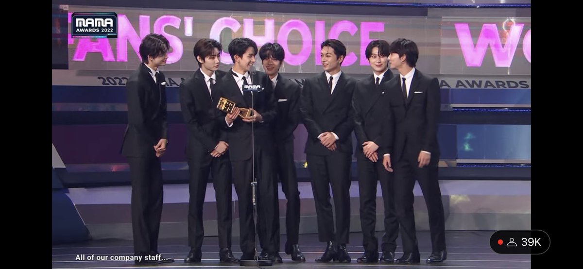nanyla04's tweet photo. MY BOYSSSS #ENHYPEN  #enhypenMAMA https://t.co/Y8mRmz9kFJ