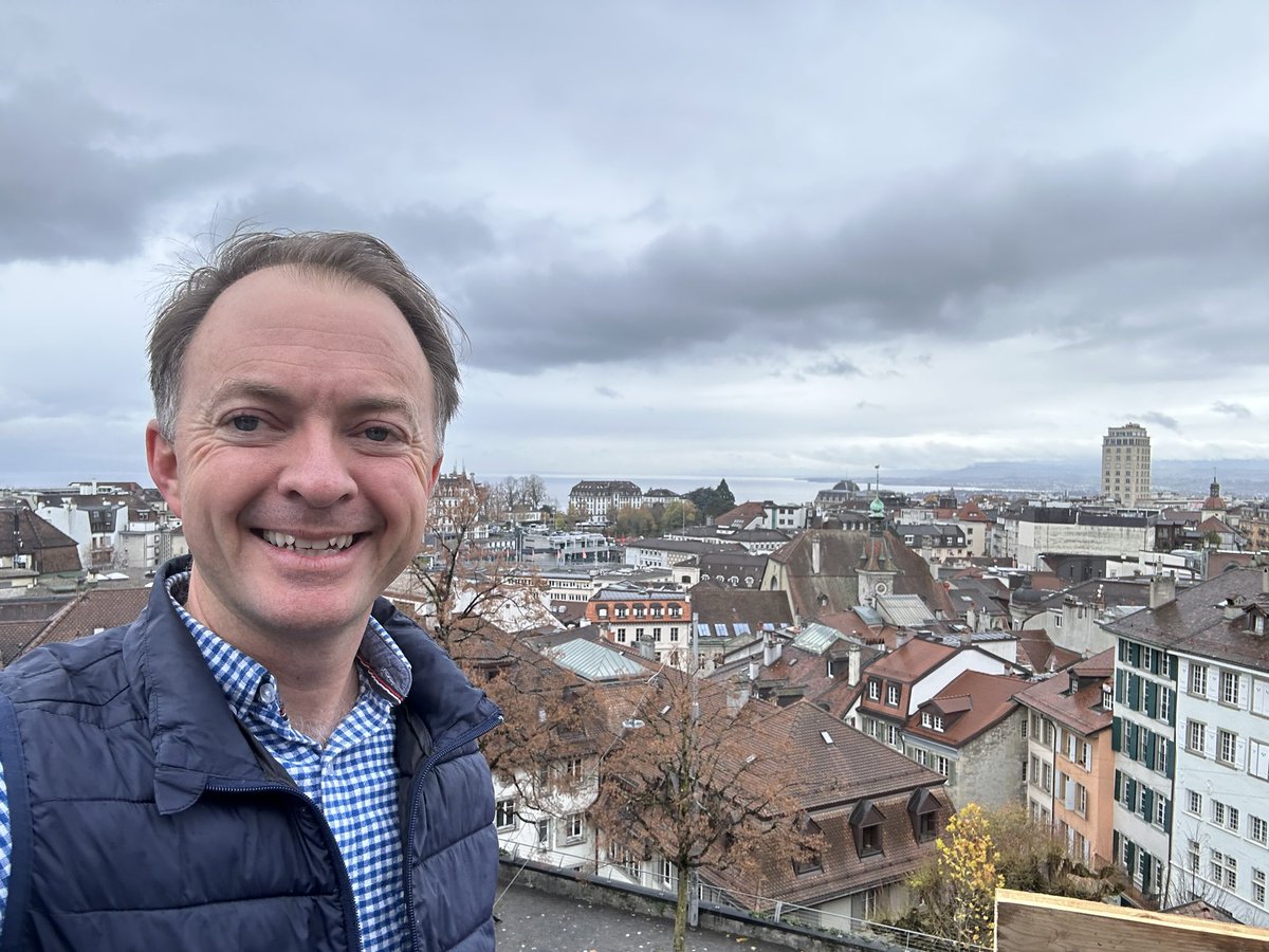 BradLadewig's tweet photo. I love visiting cities/towns that lie on the #Jakobsweg / #ViaJacobi / #ElCamino - reminds me that life is a journey and I’m a pilgrim on the path. Today it’s Lausanne. https://t.co/wEpiNnRVMR