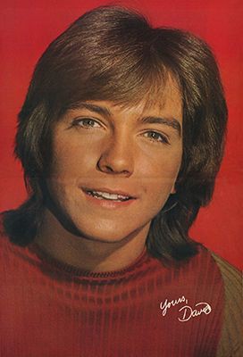 jessbythebsb's tweet photo. March 1971 Tiger Beat's official Partridge Family magazine.. with a adorable that will forever melt 🫠 our hearts 💕 pic of David.. 💖💖💖💖💖 #DavidCassidy #love #70steenmagazines #perfectboy https://t.co/0JLhTcO2X9