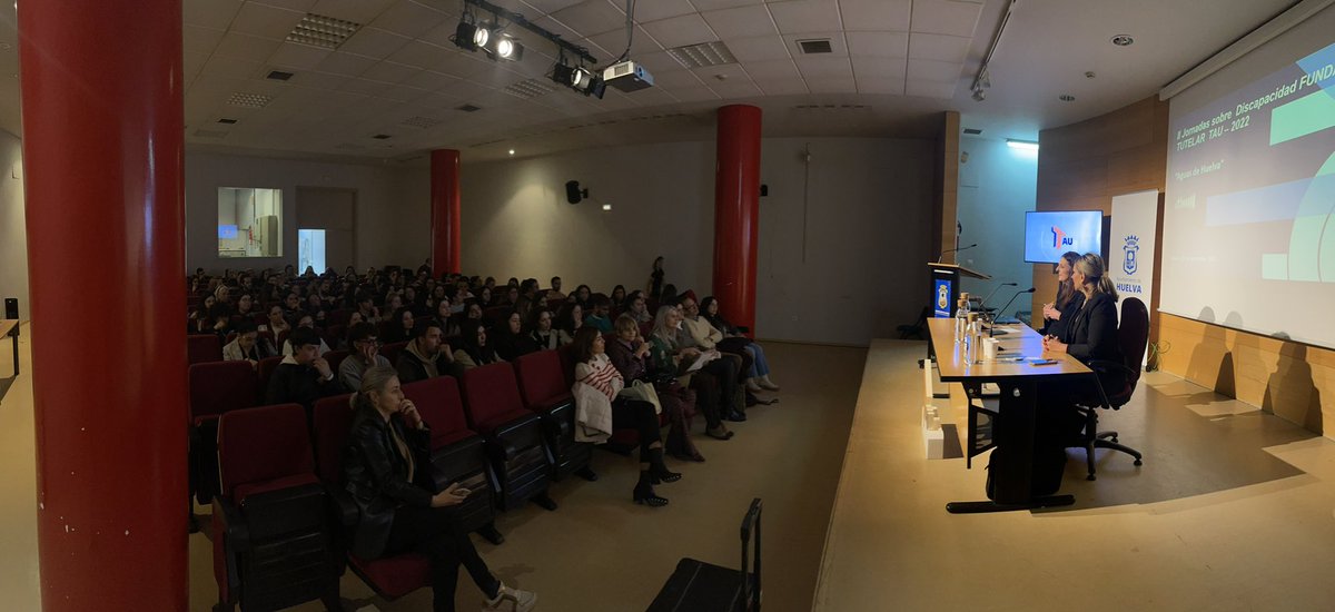 AguasDeHuelva's tweet photo. Nuestras compañeras de #Sostenibilidad exponen hoy en las II Jornadas de Discapacidad de @TauFundacion, sobre los servicios de #AccesibilidadUniversal e iniciativas puestas en marcha estos años, para que todas las personas que llegan a nuestra empresa sean atendidas con calidad. https://t.co/96PqbVpyKP
