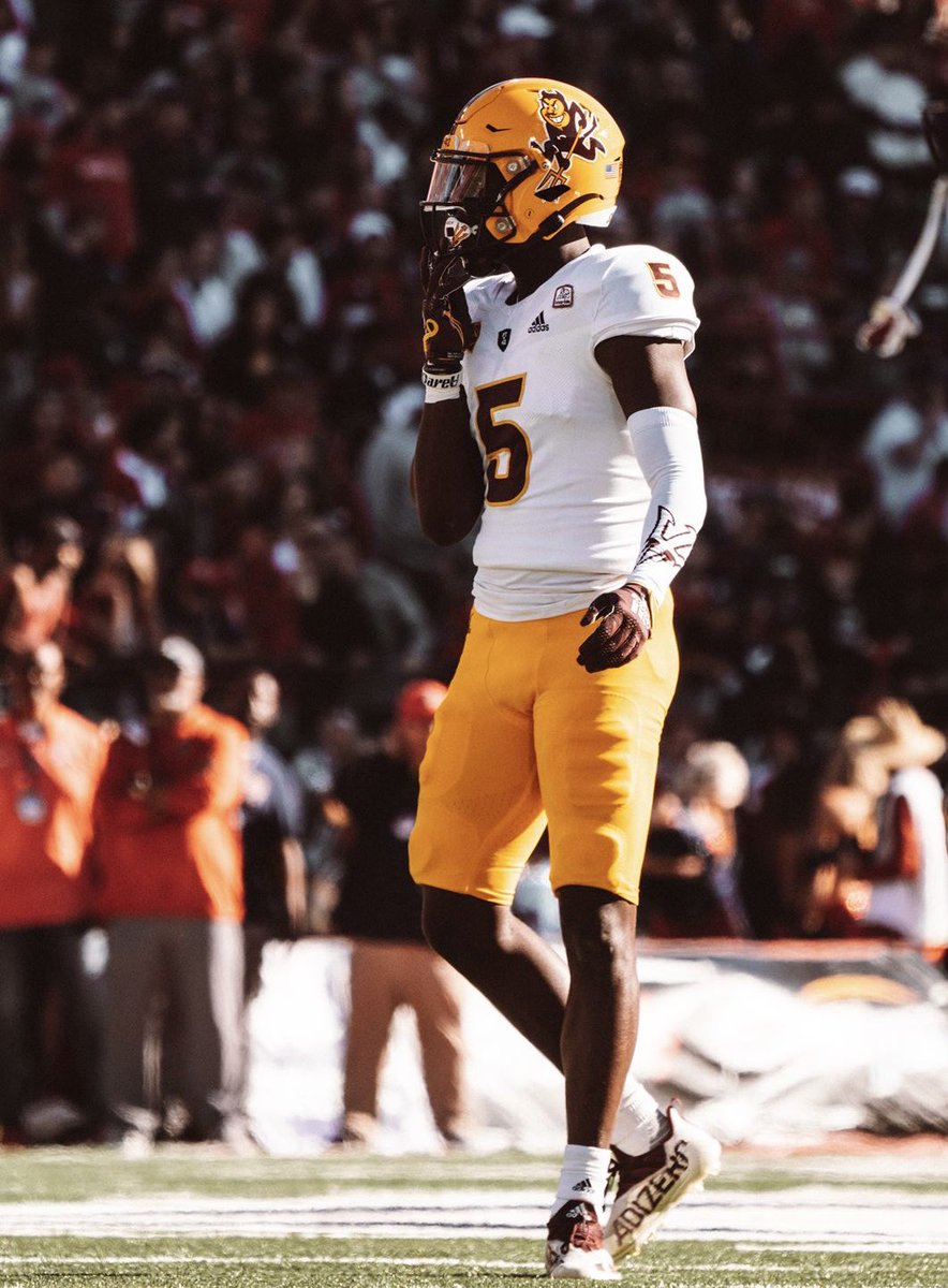 TheCoachFletch's tweet photo. #2 in the PAC 12 in Solo Tackles, #3 in the PAC 12 in Passes Defensed #4 in Interceptions. Like @BOOSIEOFFICIAL said, “We gone show the world 🌍” the definition of realness my brotha, you gotta feel this! 🗣️#MOOOOB
#GODGuided because #GODGotIt
#AdAstraPerAspera https://t.co/6wZ0YlFmst