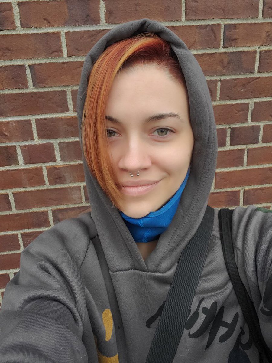 AesmaTV's tweet image. live now with #donotopen so come get scared with us @NoxNoctisStudio  twitch.tv/aesmatv    @PerpGames #indiegames #indiedev #HorrorGames