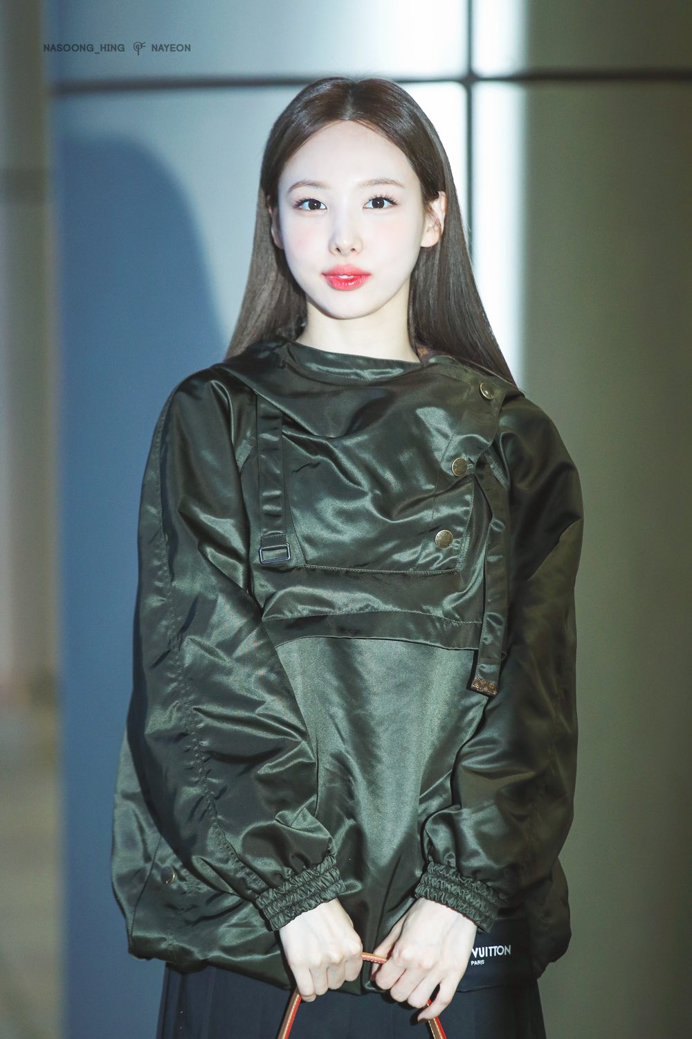 210928 Nayeon X Elle Korea  Nayeon, Leather backpack, Louis vuitton