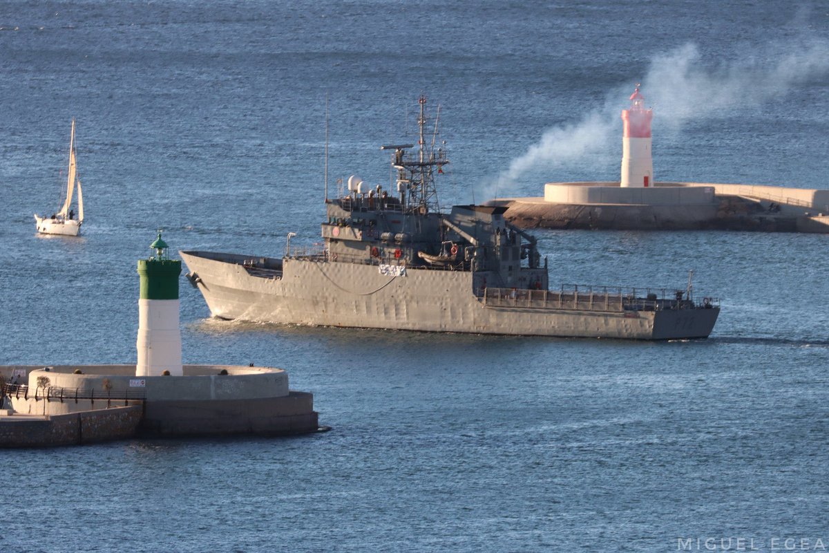 WarshipCam's tweet image. Spanish Navy Serviola-class patrol boat ESPS Centinela (P72) leaving Cartagena, Spain - November 29, 2022 #espscentinela #p72 

SRC: TW-@Miguel_Egea