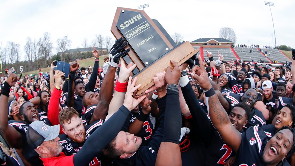 Today is Giving Tuesday, and in celebration of our success, an anonymous donor will match  gifts to GWU Football, dollar-for-dollar, up to $10,000. Make a gift today to celebrate and show your support! 
Click here to donate. 
webbgive.gardner-webb.edu/project/35210