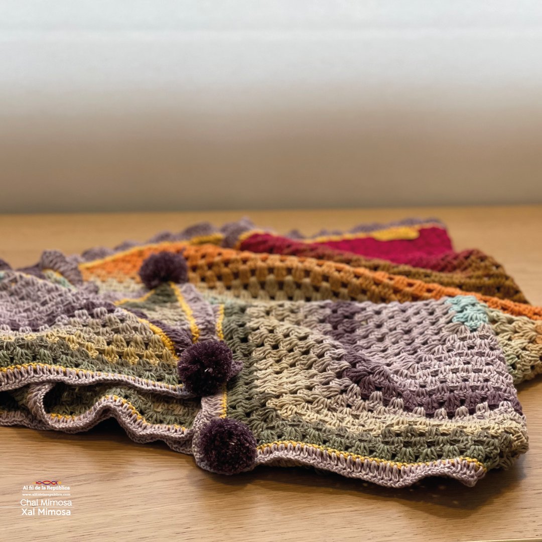 FilRepublica's tweet photo. 🙋‍♀️ ¡Chal Mimosa! 🧶  tejido🪡  a mano en crochet con hilo 100% de algodón orgánico degradado  👉  ¡Ya disponible en Bom-Bon Vinaròs! 💁‍♀️ Pieza única ✅ 

🙋♀️Xal Mimosa! 🧶 teixit🪡 a mà amb fil 100% de cotó orgànic degradat 👉 Ja disponible en Bom-Bon Vinaròs! 💁♀️ Peça única ✅ https://t.co/AiKK9YS8XV