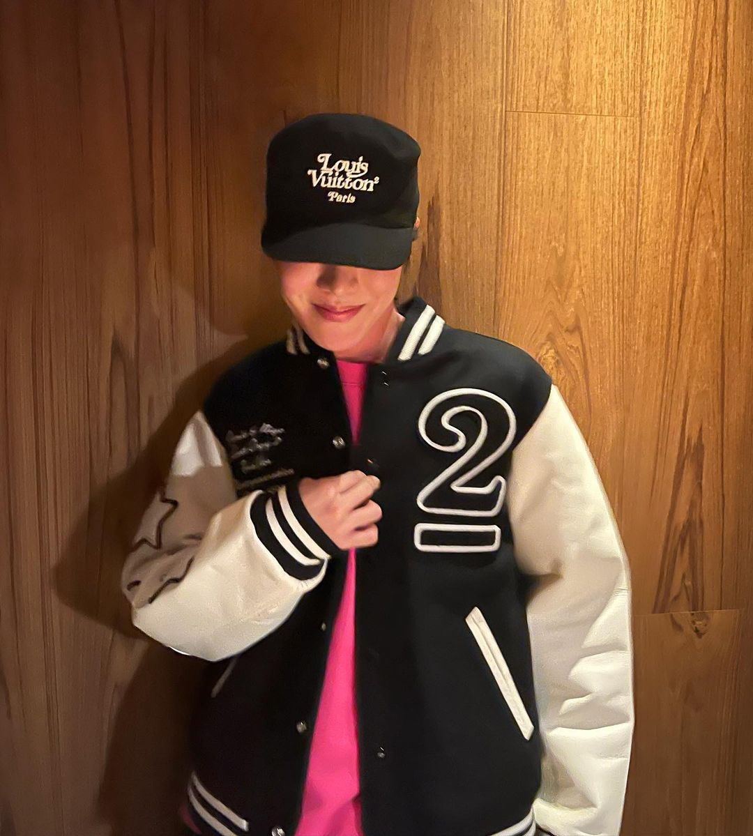 UNDERCOVER BUT BEAUTIFUL期 Groupie 嘘スタジャン Verdy posted Hoseok wearing his VERDY X UNDERCOVER and Human Made