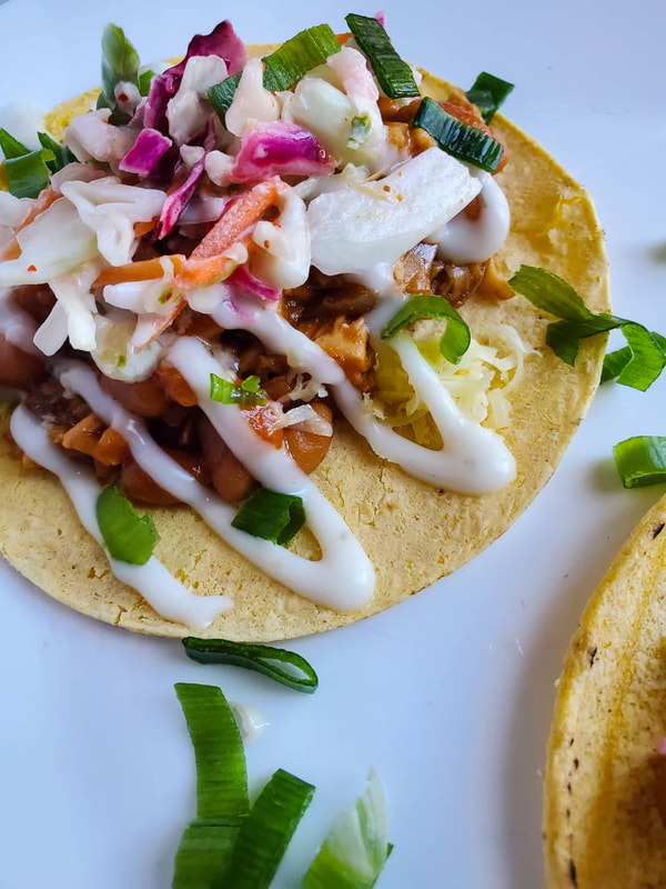 happyveg1986's tweet photo. It's #TacoTuesday
BBQ Jackfruit #tacos with Baked Beans & Slaw
https://t.co/zrphrYinEP
Butter Paneer Tacos
https://t.co/3tNBibSsom
White Corn Hominy & Cheddar Taco Bowls
https://t.co/bhFvrzQ9xi
#vegetarian #recipes #timefortacos #tacos #goodeats #Foodie https://t.co/1K2d4Mvj4m