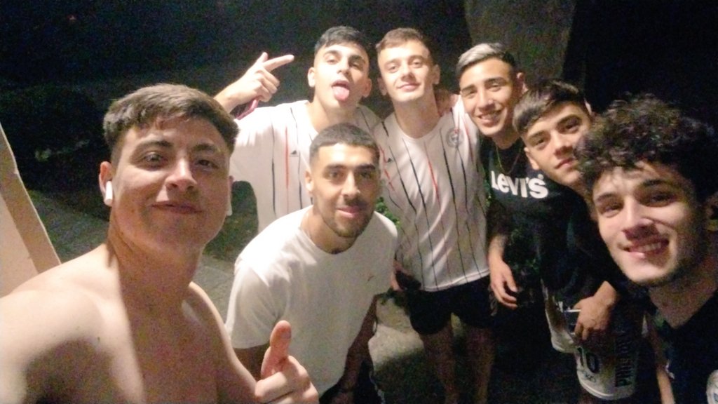 Joaquín tweet media