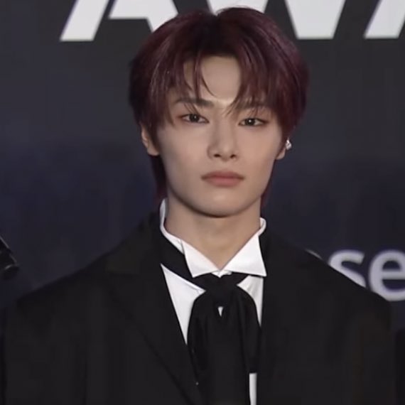 innielinditoo's tweet photo. JEONGIN MANZANITA 😓😓😓😓💞 https://t.co/KWOmFyTs20