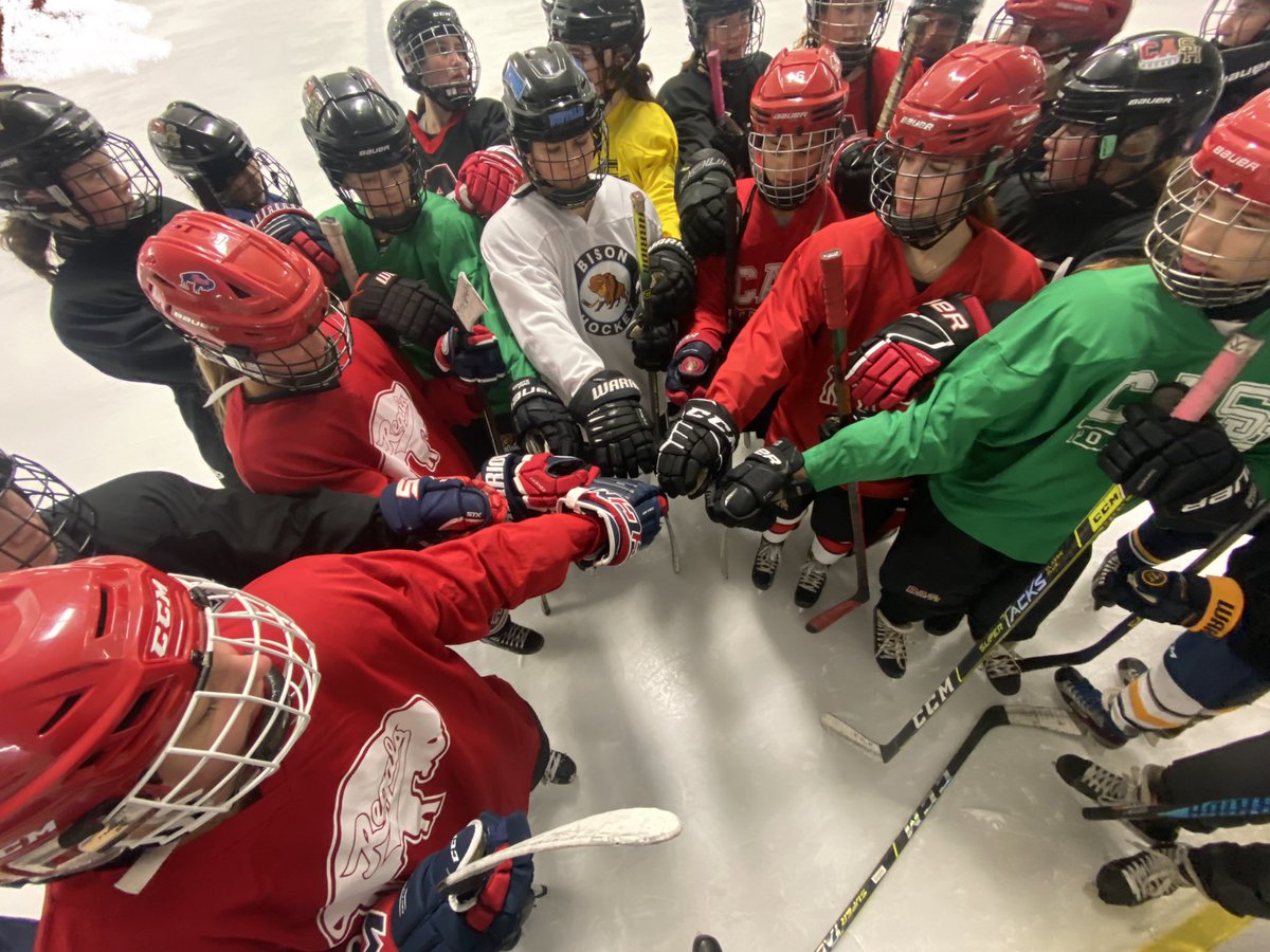 CASHgirlshockey's tweet photo. Best way to start the day, 6am CASH practice. Game 1 tomorrow!! #RollCASH @SHCSDAthletics @AmherstTigers1 @ClarAthletics @WNYGirlsHockey https://t.co/YVVr1WjBI1