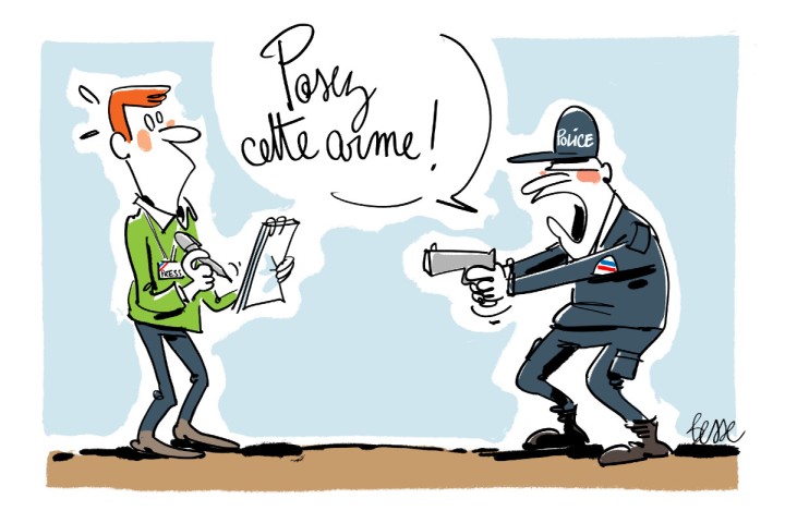 RSF_inter's tweet photo. #France🇫🇷 : poursuivre le reporter au même titre que les militants écologistes dont il couvrait l'action à #Calmont (Aveyron) sape le droit à l'information. Cosignataire de la tribune de @Reporterre, RSF demande la relaxe de @greg_leblond.
https://t.co/yrmPIiMUk0 https://t.co/cosffhmDTa