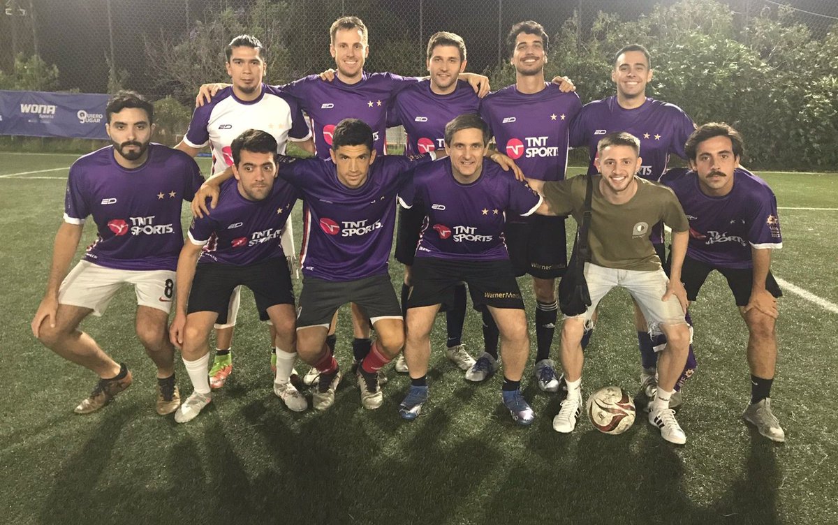 ¡¡Era el partido de la fecha!!⚽️

<a href="/LanusMedios/">Lanus Medios</a> goleó al campeón  <a href="/TNTSportsAR/">TNT Sports Argentina</a> ( 5 a 1 ) y el grana recuperó la punta del campeonato.

⚽️<a href="/Fabridiaz14/">Fabrizio Díaz</a>⚽️ como en muchas ocasiones fue  una de las figuras de los del sur ⚽️