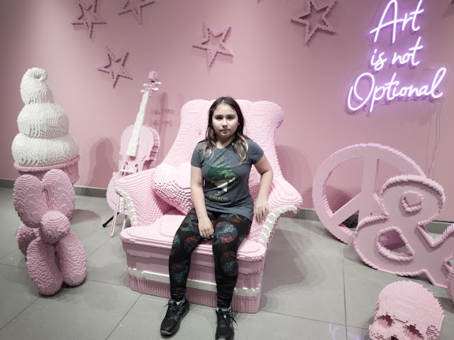 rmccoy1234's tweet image. LEGO Artist, Nathan Sawaya's 
@artofthebrick
 LEGO Art Exhibit Returns to Boston for a Limited Time - A Must See for Kids and Adults! (Review) #BostonBricks - Learn more and check out some of the amazing LEGO sculptures and art here: inspiredbysavannah.com/2022/11/the-ar…