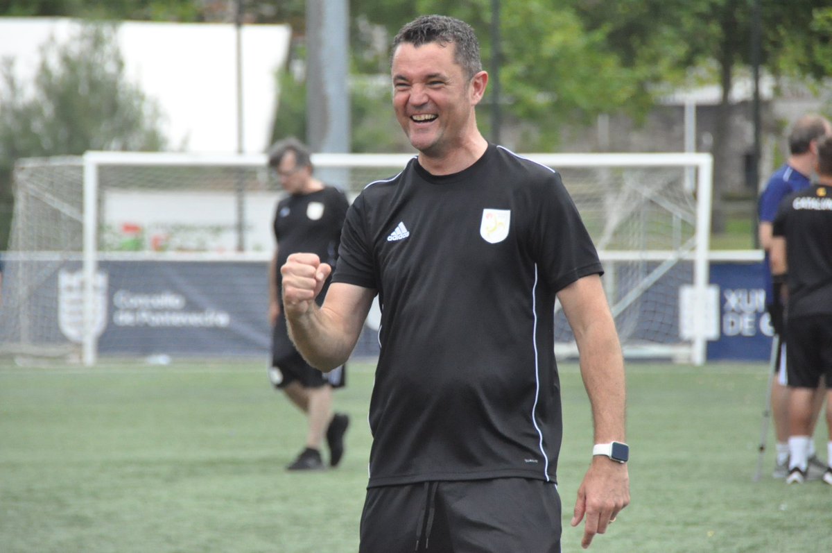 Gol_Cat's tweet photo. ÚLTIMA HORA 🔴

Lluís Milà deixa de ser entrenador de la @UETarrega després de l'empat davant la Pirinaica. El targarí Jordi Jiménez, seleccionador sub 14, dirigirà l'equip a partir d'aquesta mateixa setmana.

📸 FCF

#1cat2 #futbolcat #Tarrega https://t.co/pzZevSZczJ
