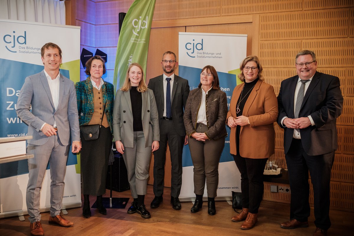 Landesvertretung Saarland tweet media