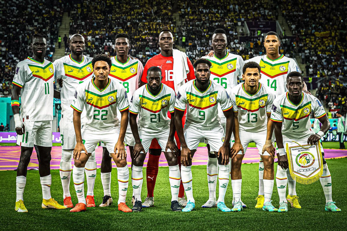 PanAfricaFooty's tweet photo. 🚨 OFFICIAL: SENEGAL QUALIFIES FOR THE ROUND OF 16 OF THE 2022 FIFA WORLD CUP! 🇸🇳😍
THE TERANGA LIONS ARE ROARING LOUD 🦁
#Senegal #SENECU #Qatar2022 #QatarWorldCup2022 #FIFAWorldCupQatar2022 #FIFAWorldCup #WorldCup #WorldCup2022 #Sen #TeamSenegal #Africa https://t.co/VJhydWKBpW