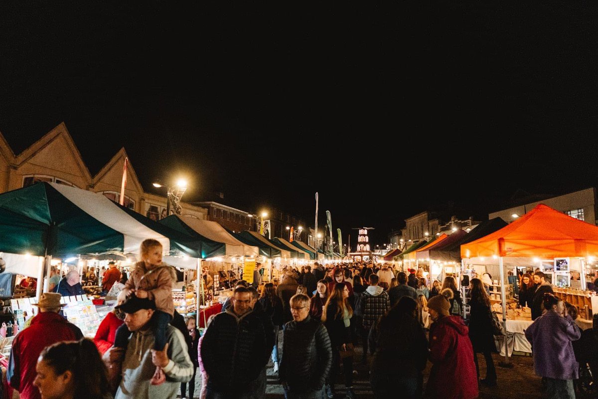 Join us tomorrow for <a href="/TruroFarmersMkt/">Truro Farmers Market</a> ’s #BIGCHRISTMASMARKET and late night shopping! Loads of fantastic stalls, a great atmosphere, live music, food to go, and you may even spot Santa 🎅!