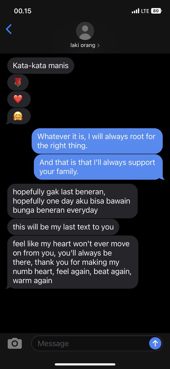 itskindadira's tweet photo. a-word x laki orang one tweet au.

Pov: kompilasi (chat masih tersimpan)

Tersedia dalam banyak varian:
1. imess dark
2. imess light
3. wa light
4. wa dark https://t.co/BVcgzrILne