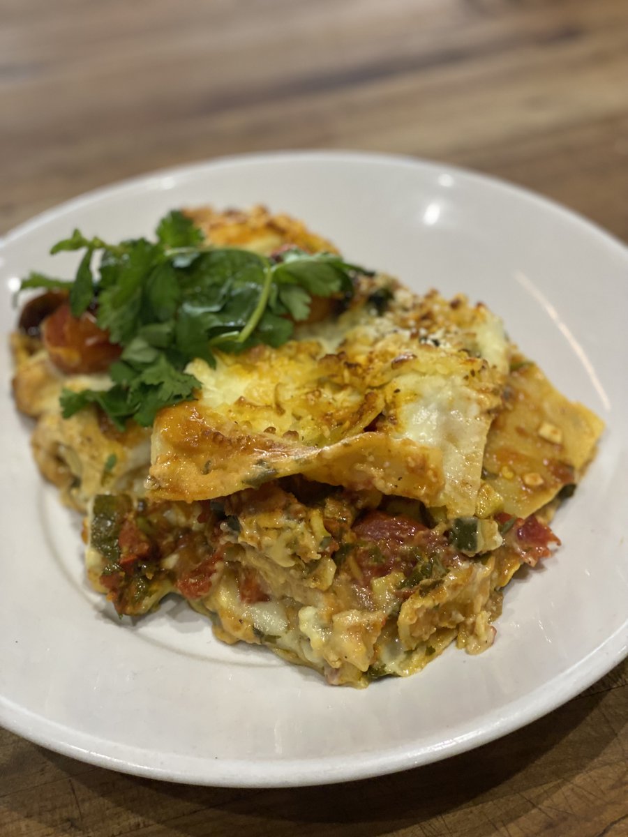 wmhtx's tweet photo. WE ARE OPEN for the week and bringing the HEAT 🔥 for #CurryTuesday Lunch Specials. Choose from Indo- Italian Vegan Lasagna or Lamb Biryani served with a Cucumber and Chickpea Salad. $15. #wmhtx #dailylunchspecials #houstonlunch #MidtownHOU https://t.co/4qoU52lFuh