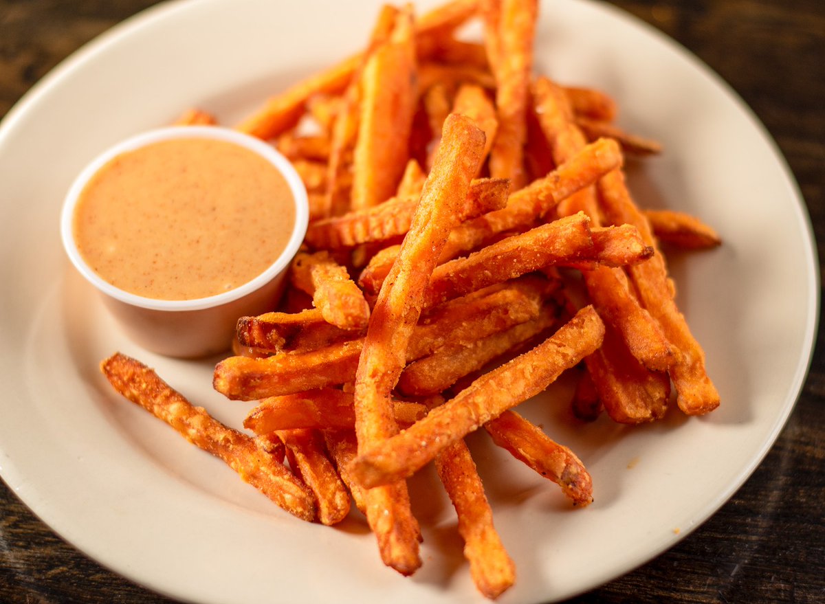 Thanks for the review on our Sweet Potato Fries! We love it too!

"The ABSOLUTE best sweet potato fries around! The dipping sauce that comes with these is superb! I crave these!"
popme.nu/rsgspf18?utm_c…