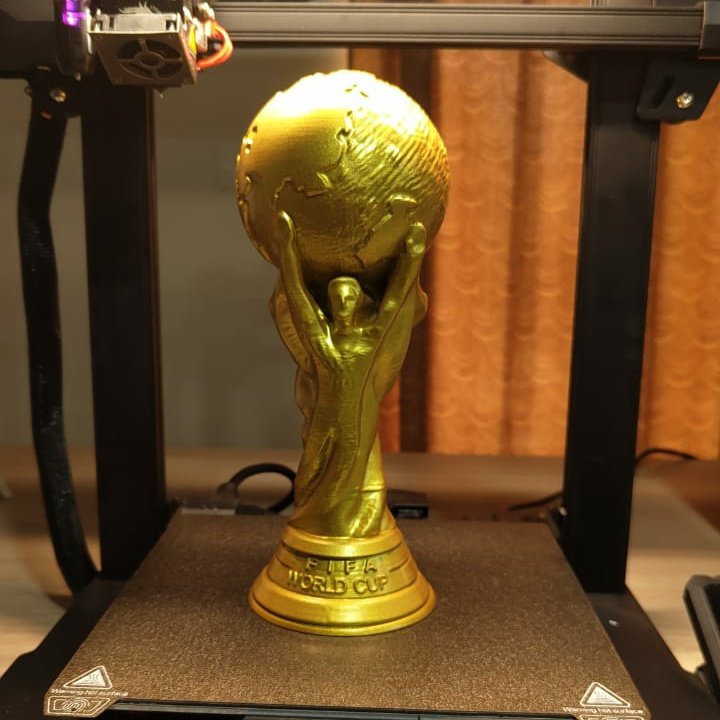 gsinc_goa's tweet image. #FIFAfever at #prototypinglab be like

Siddhant Panjikar : Our hearts yearn for bringing one home!
Rajdutt Kenkre : It&apos;s okay, we can print one at home at least.

#fifaworldcup2022 #trophy #fifatrophy #football #footballlovers