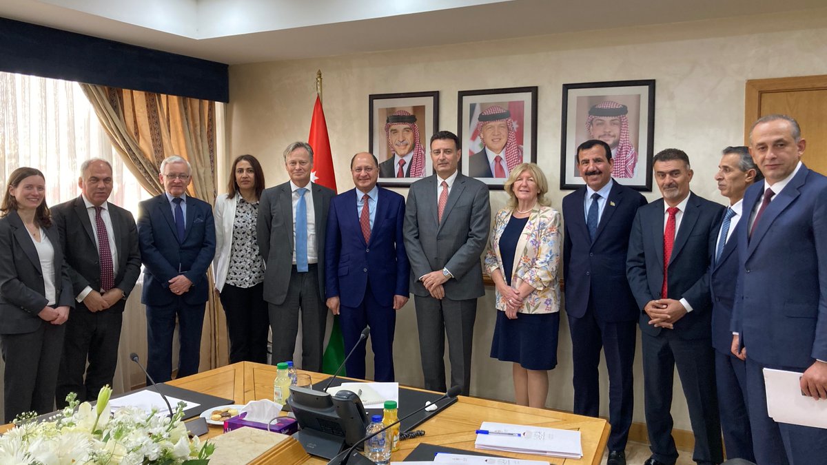 Many thanks to everyone in <a href="/ForeignMinistry/">وزارة الخارجية وشؤون المغتربين الأردنية</a> and <a href="/UKinJordan/">UK in Jordan 🇬🇧🇯🇴</a> for enabling a very successful <a href="/BGIPU/">BGIPU</a> visit to #Jordan last week and particular thanks to Foreign Minister <a href="/AymanHsafadi/">Ayman Safadi</a> and the House of Representatives and Senate for giving so much of their time.