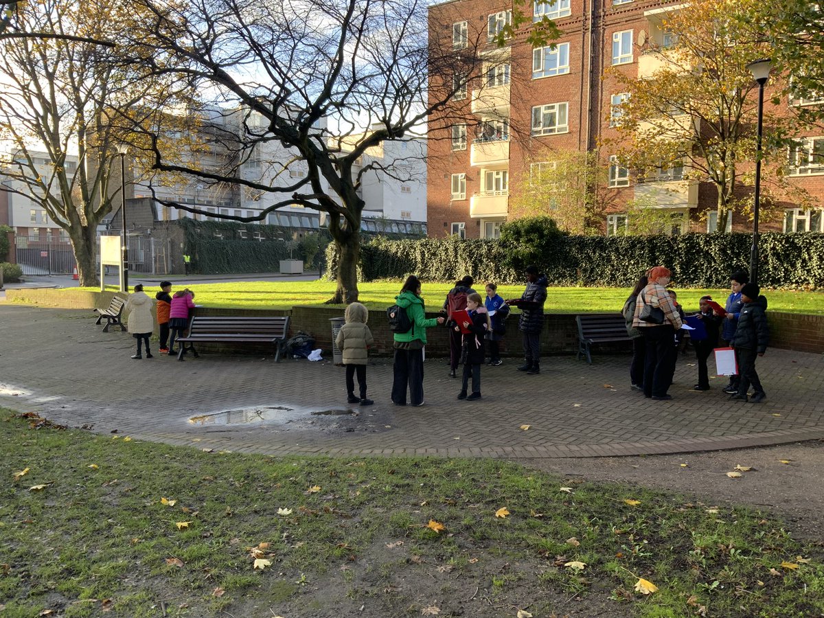 It was a pleasure to see our learning council and eco champions surveying a local area, to advise developers, of how to best use the space for the local community. <a href="/woodberrydownN4/">Woodberry Down</a> <a href="/NewWaveFed/">New Wave Federation</a> #RoseGarden #Learningcouncil #Ecochampions