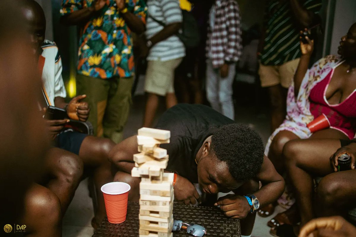 dandfpretium's tweet photo. Everyone loves the Jenga game🥰🥰🥰

#dandfpretium https://t.co/5e5ZOT56Oz