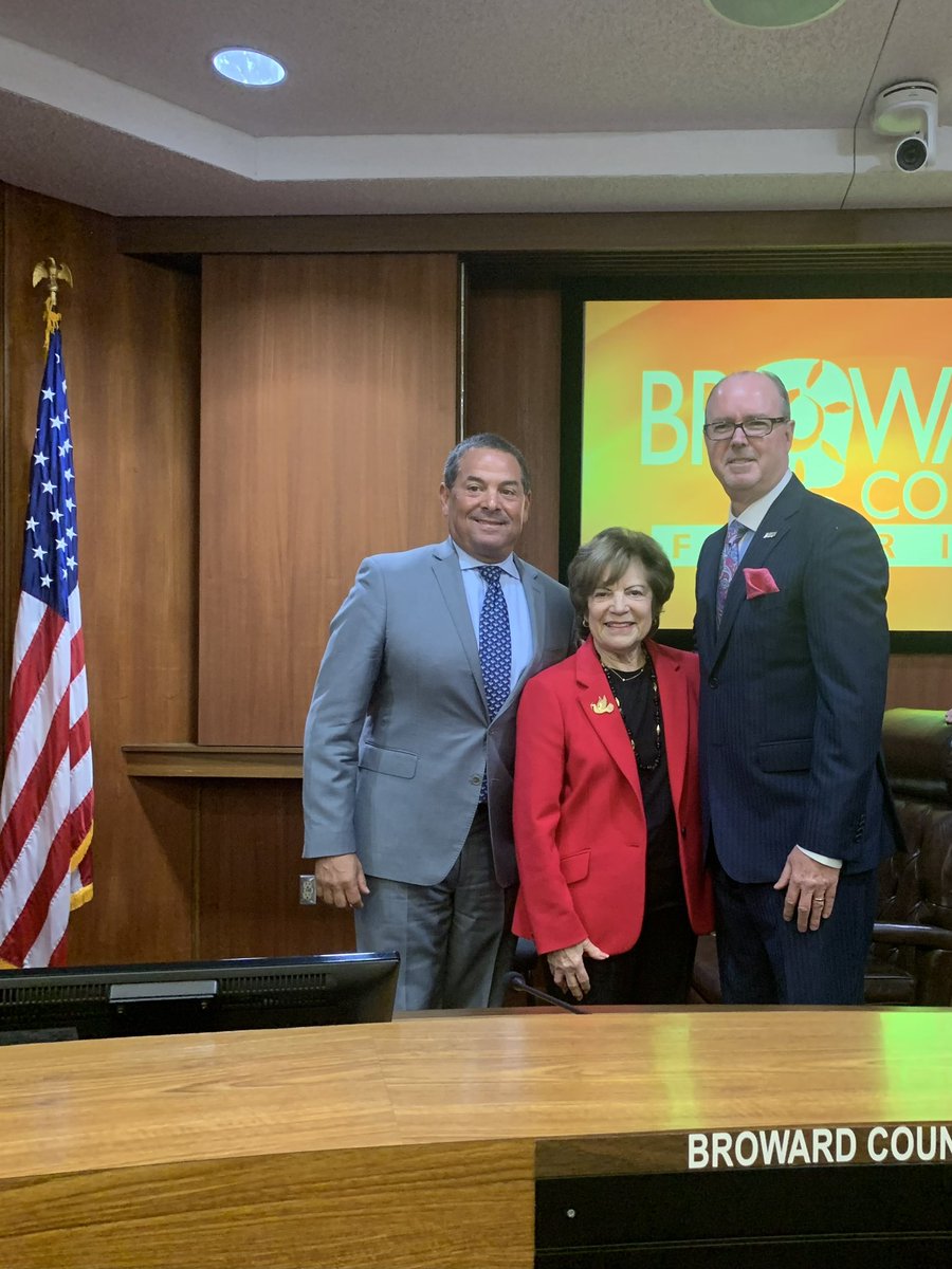 Michael Udine tweet media