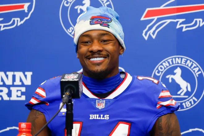 BuffaloFAMbase's tweet photo. We wanna wish a very special #BillsMafia Birthday to @stefondiggs ❤️

You’re a real blessing and we’re so happy to watch you be HIM every week! https://t.co/Yu3GbKXGI8