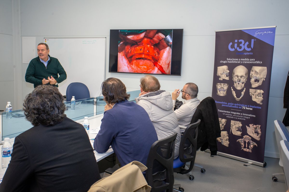 CustomImplants tweet media