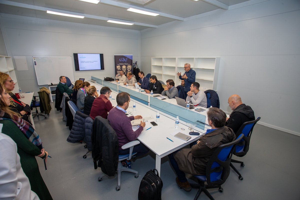 CustomImplants tweet media