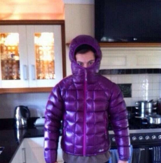 hesnocontext's tweet image. 