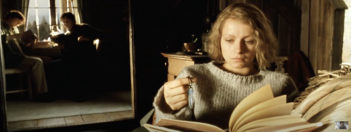 FirstToDiePod's tweet image. Can confirm - Agatha does have a little keyring looping her mother's death on it...
Possibly saved as an NFT?