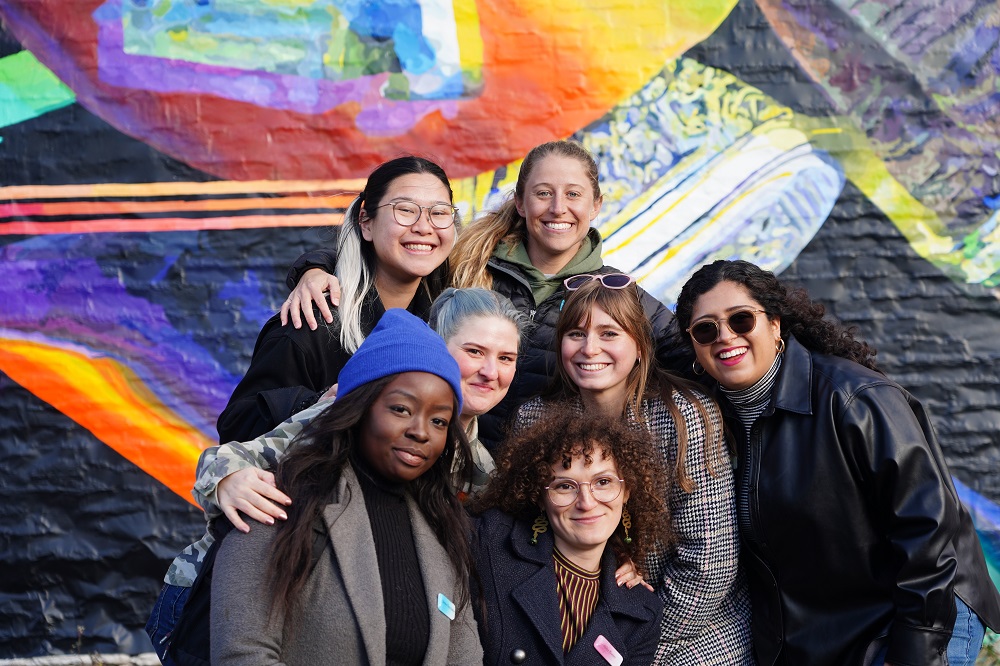 ArtWorksCincy's tweet photo. Studies show that public art has a host of benefits for communities. Its community-building powers can combat feelings of anxiety &amp; social isolation.

This #GivingTuesday, we ask that you donate to further our mission to create community-based public art➡️ https://t.co/ZTb6xvog8T https://t.co/5ebRdetmuC