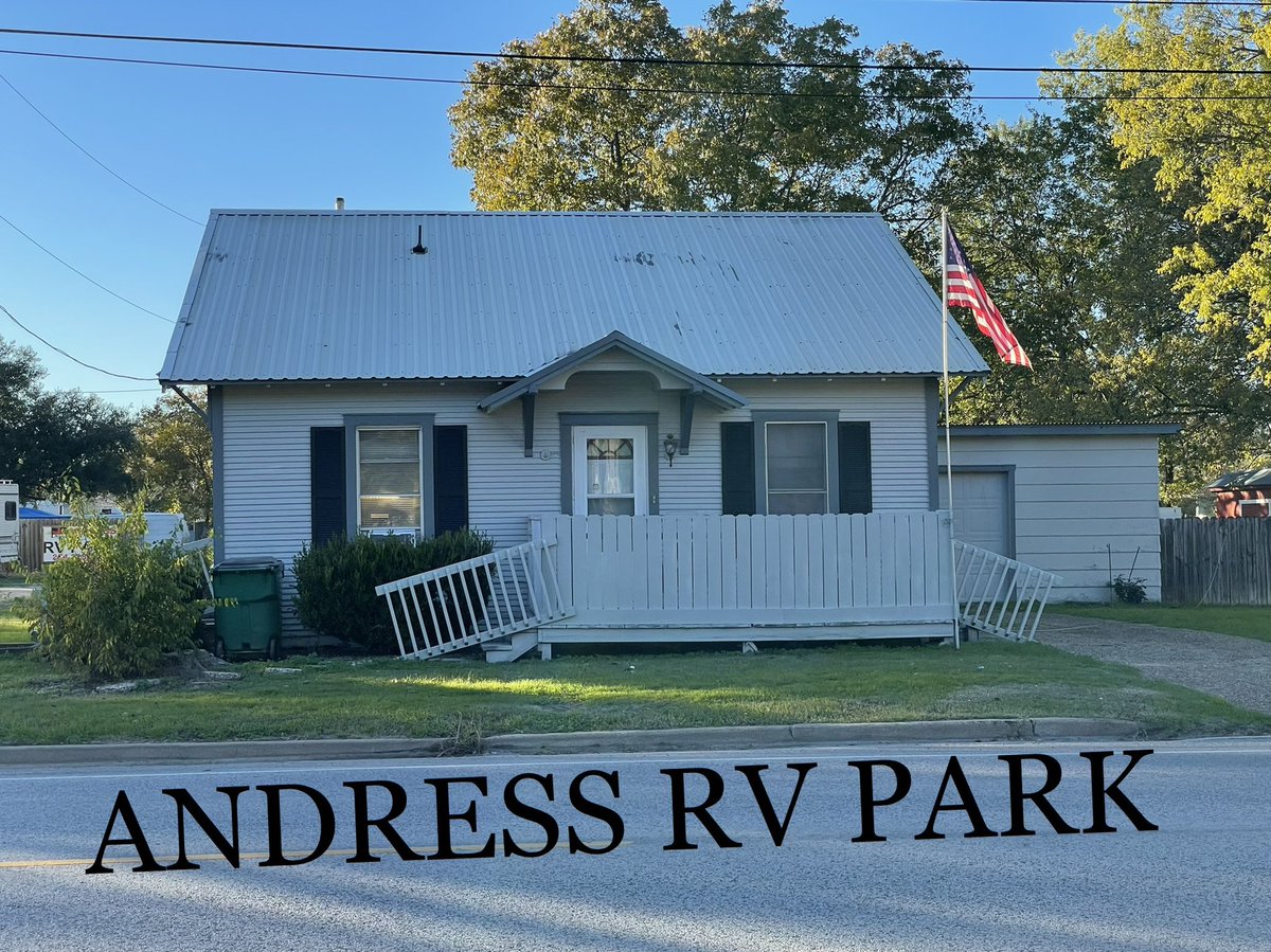 LarryAndress2's tweet photo. Our RV Parks are all American 🇺🇸 owned and they are operated by a     US  Veteran. USA 🇺🇸 https://t.co/tuQmU6nuH2