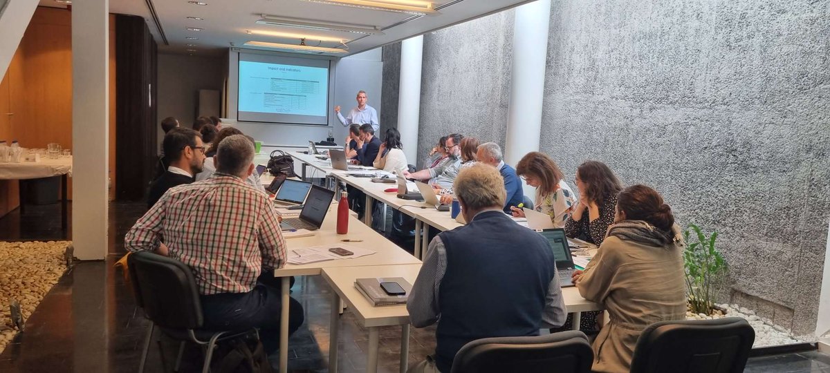 Las quince organizaciones que componen el consorcio del Canary Islands Digital Innovation Hub (<a href="/cidihub/">CIDIHUB</a>) se dieron cita el 28 de noviembre en Santa Cruz de Tenerife para dar comienzo a la presentación y organización de sus servicios y operaciones

#CIDIHUB #EDIH <a href="/Innovalia_group/">Innovalia Group</a>