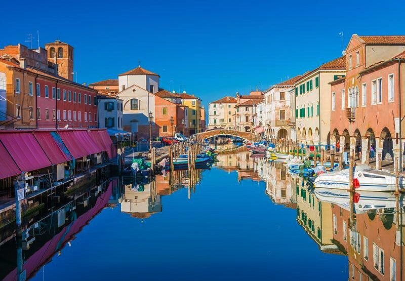TheWiningHour's tweet photo. #TravelTuesday ✈️ #Travelpic: #Chioggia 🇮🇹 #wininghour
.
Do you know Chioggia, often referred to as "little Venice?"
.
Chioggia, along the Adriatic coast, is a seaside town south of Venice, in Italy's Veneto region. Like its big sister, Chioggia has many… https://t.co/8eYlJ3gGRo https://t.co/AC9FzhuMzb