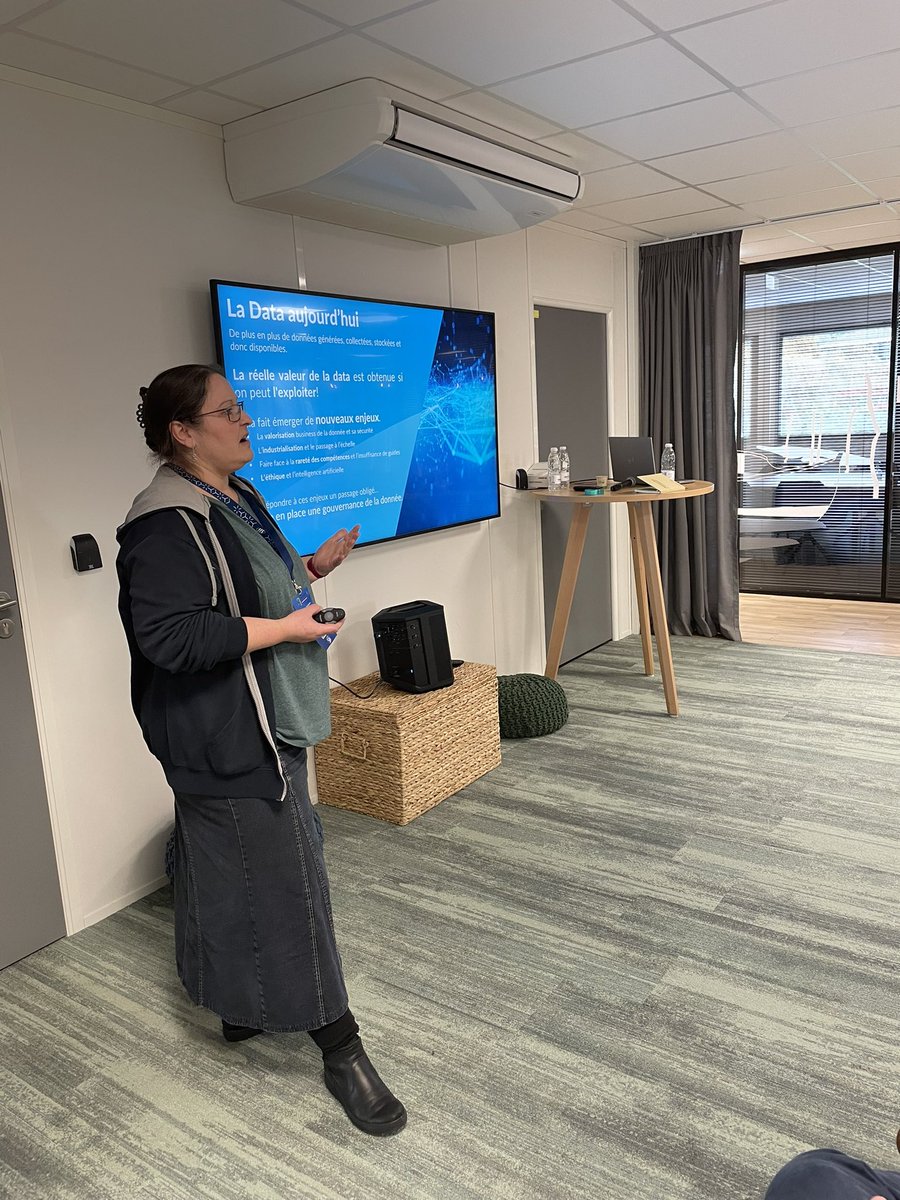 En direct du #TransformerDay organisé par l’agence SII Nouvelle Aquitaine : de nombreux échanges avec nos clients sur des thèmes d’actualité et d’expertises 👉 #Agilite #Numérique responsable #Data #Test