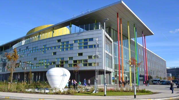 Cydar Medical (@cydarmedical) on Twitter photo We are delighted that <a href="/MFT_MRI/">Manchester Royal Infirmary</a> has randomised its first patient in the #ARIA Study with Professor Ferdinand Serracino-Inglott Principal Investigator
#RCT #evidencebasedmedicine #EVAR #AI We are delighted that <a href="/MFT_MRI/">Manchester Royal Infirmary</a> has randomised its first patient in the #ARIA Study with Professor Ferdinand Serracino-Inglott Principal Investigator
#RCT #evidencebasedmedicine #EVAR #AI