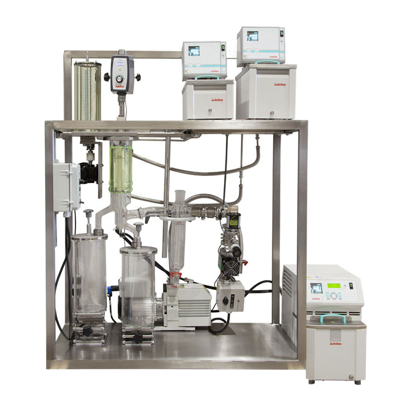 Our upgraded entry-level short path distillation system could help you expand your operation. Check out our Mini-5 setup ow.ly/tA2J50LORJ5