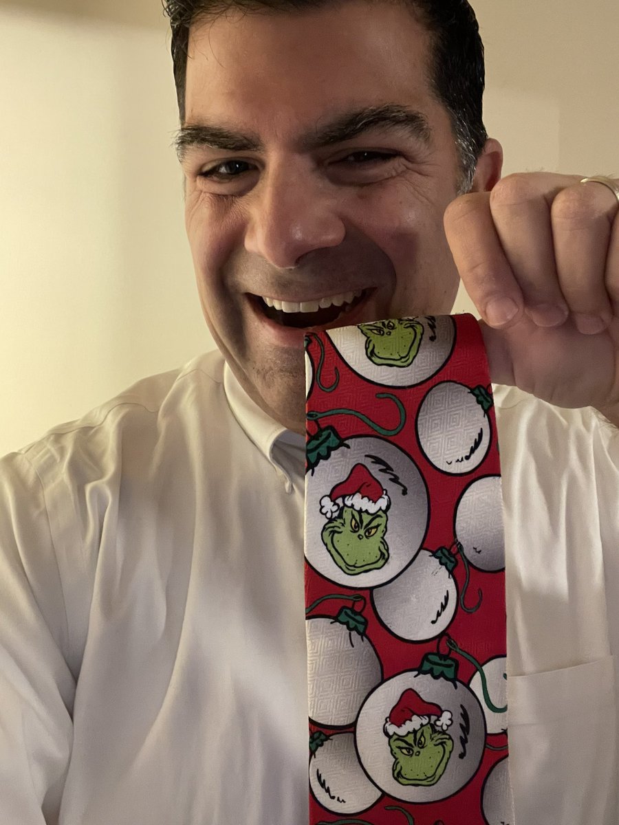 Edward Cardenas tweet media