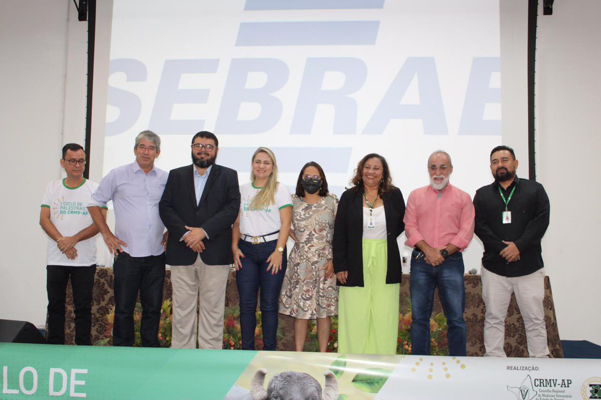 ap_svs's tweet photo. SVS realiza vacinação e teste de covid-19 durante ciclo de palestras do Conselho de Medicina Veterinária.

Os serviços estão sendo ofertados para todos os participantes do evento que estar ocorrendo no Sebrae nesta terça-feira. https://t.co/WDhDSWpwYs