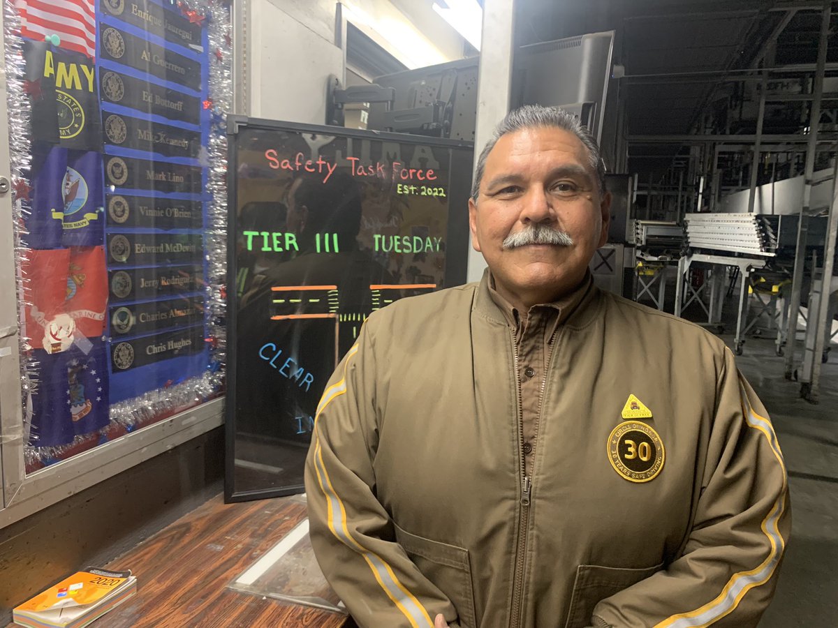Congratulations Frank contreras on your #TierIIIFree pin today. Frank is a COH driver with over 30 years of safe driving. Frank gives cyclists room on the road, clears all intersections and slows down on curves to prevent a rollover. @Henry_J_UPSER <a href="/butcheredbettie/">Bettie J</a> <a href="/UPSers/">UPSers</a>