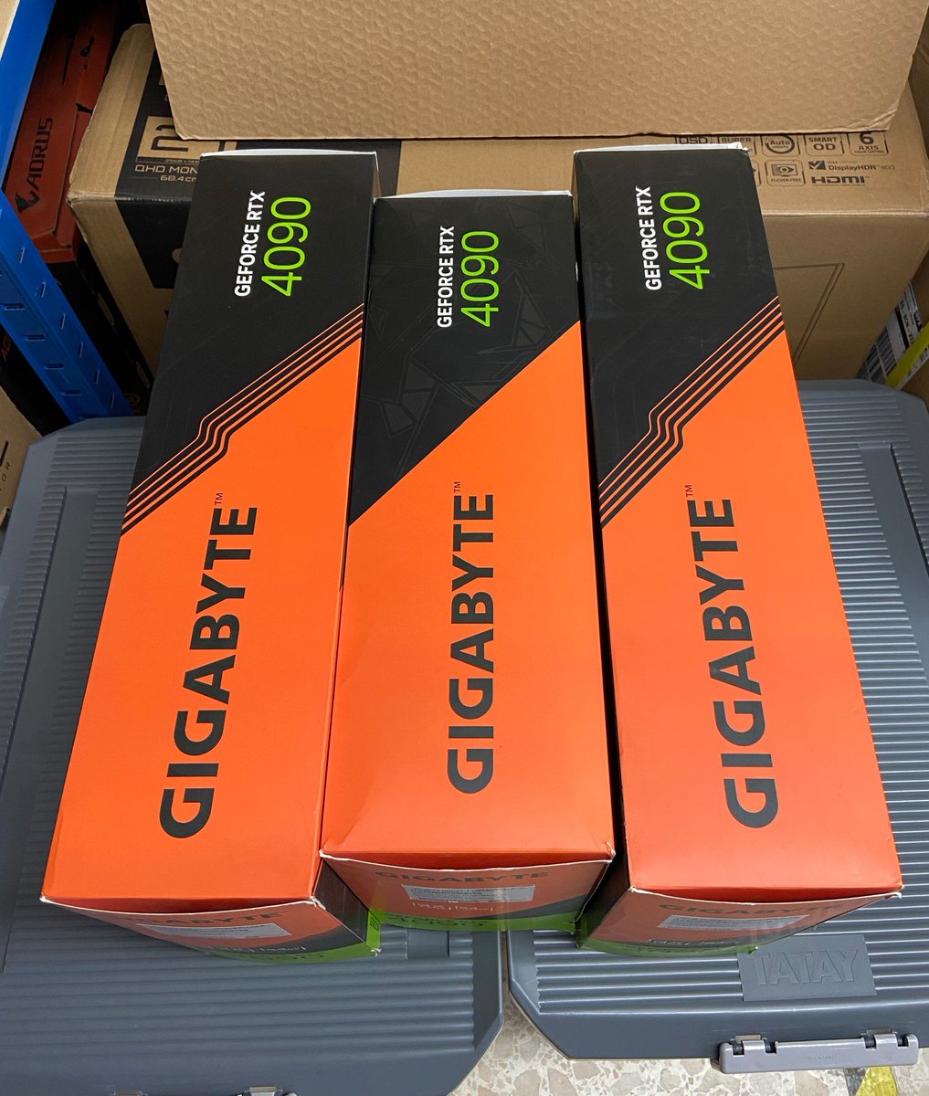 AORUS_DE tweet media