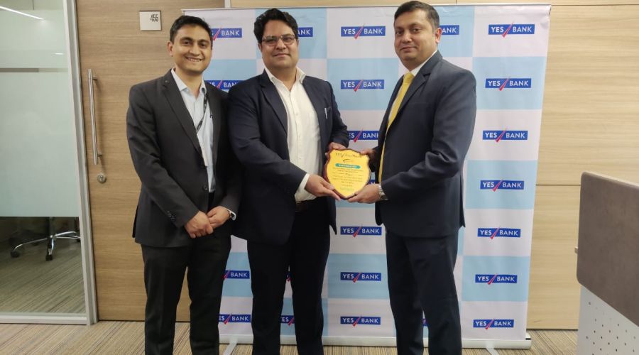 equitybulls's tweet photo. YES BANK partners with Turtlefin to launch 'EasyNsure'

#YesBank #INE528G01035 #TurtleFin #InsurtechPlatform #EasyNsure 

https://t.co/RsWahe3zdr https://t.co/meyjAXrVr9