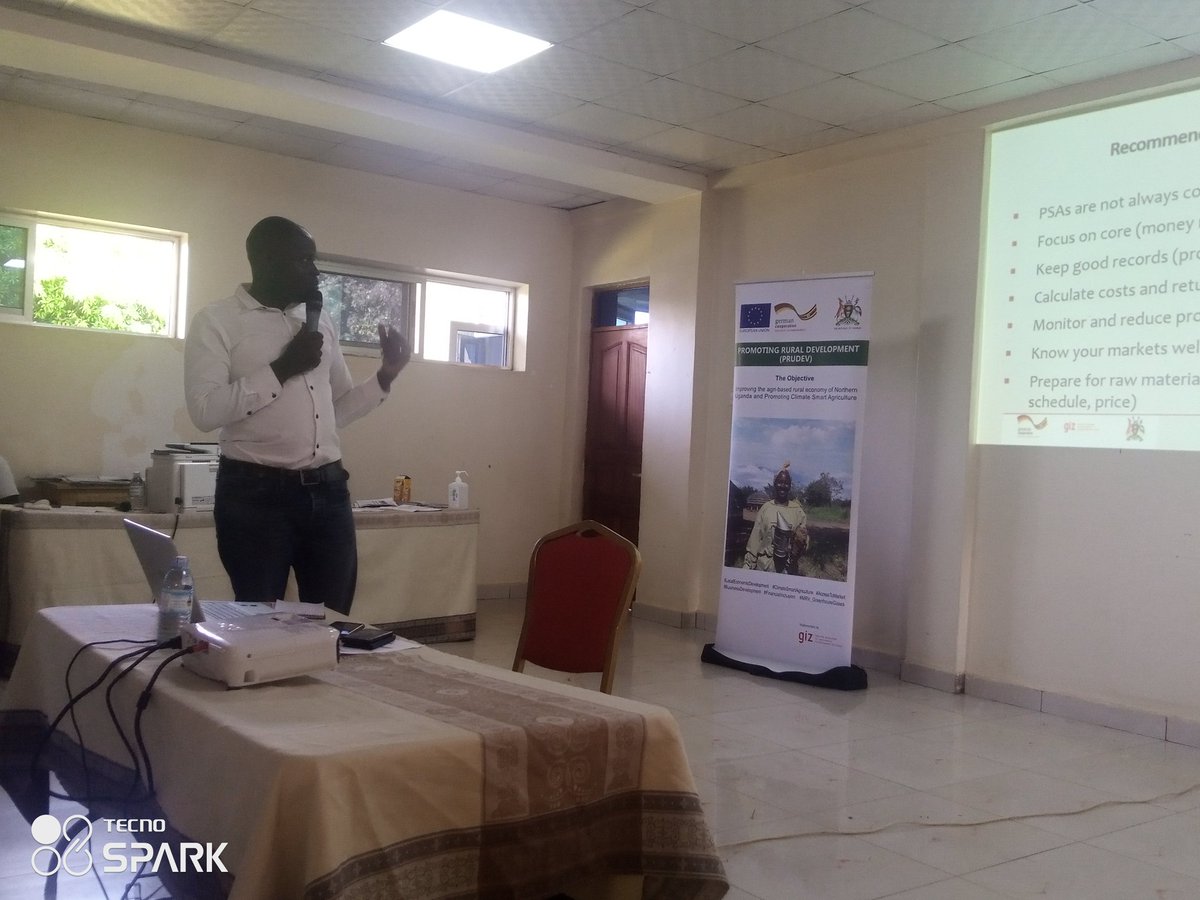 ACSETUganda's tweet photo. A multi-stakeholder #LED workshop being conducted by ICON/ACSET consortium; Enhancing Local Business Capacities and Performance - Best practices, challenges and Lessions Learned. #PRUDEV a @giz_uganda Project being implemented in Northern Uganda. #LocalEconomicDevelooment #CSA https://t.co/pqMN9cdLnB