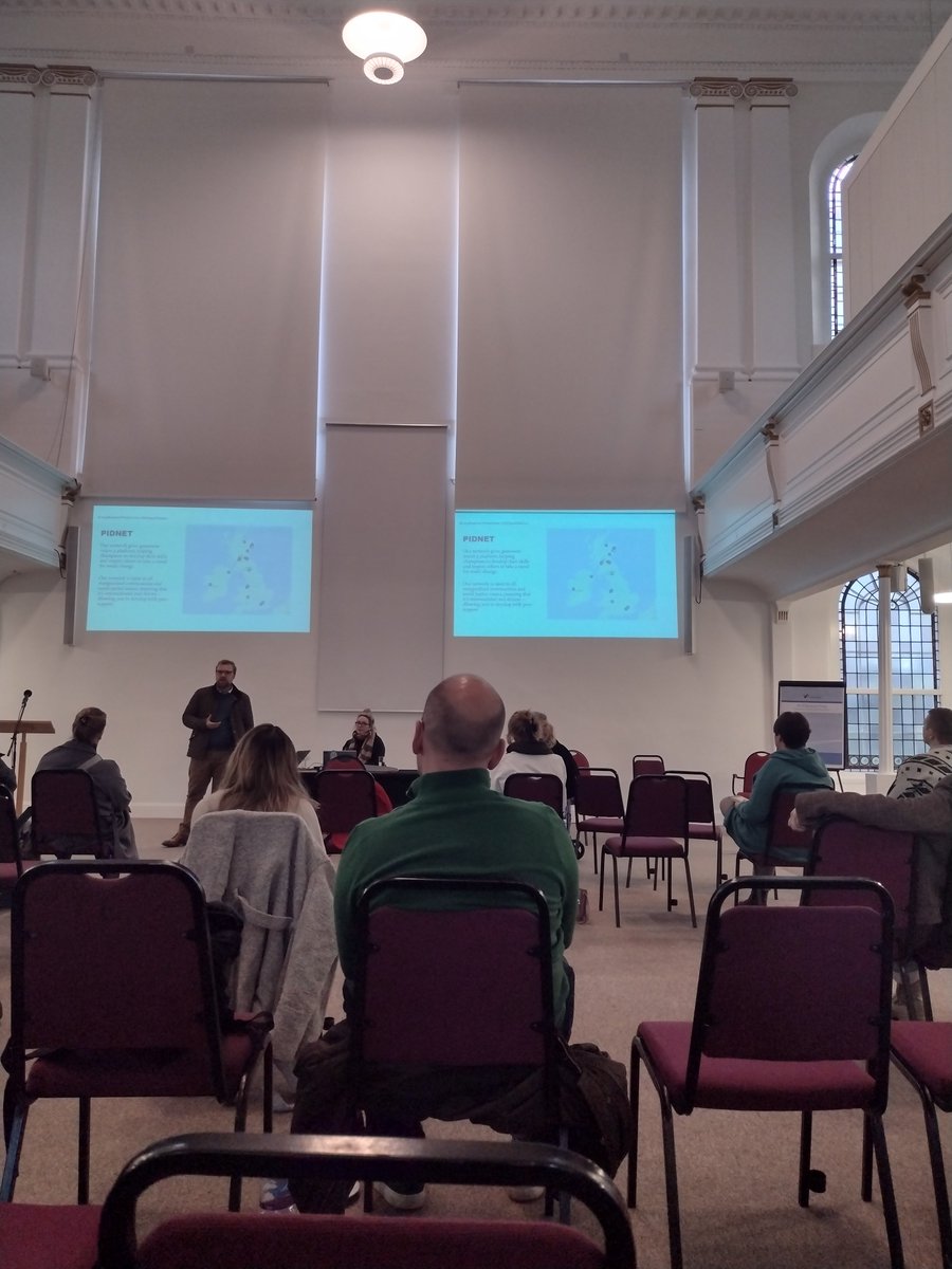 mobileandlearn's tweet photo. Powerful talk from @SocietyDialogue on #hatecrime at the community conversation event for Gypsy/Travellers @ScotlandGT #culture #zerotolerance #300daysofaction https://t.co/z82Fe0rHcN